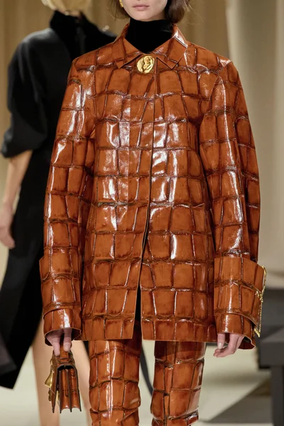 Look 58